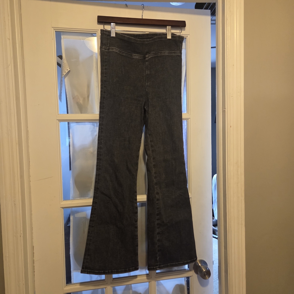 Frame Jetset Crop Mini Boot Charcoal Flare Jeans